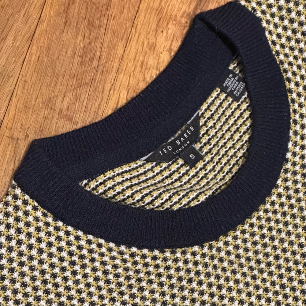 Ted Baker Men's Sweater in Navy and Yellow